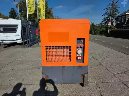 Power Generator 2016 Atlas Copco QAS 100 ST3 met Leroy Somer (15)