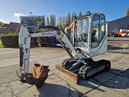 Minigraafmachines 2011 Wacker Neuson 2404RD met nivelleersysteem, mountain proof (3)