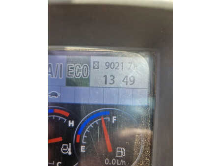 Minigraafmachines 2014 Hitachi ZX85US-5A (11)