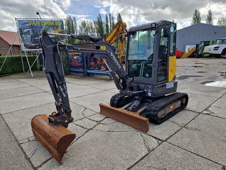 Minikaivinkoneet 2018 Volvo ECR25D met 2562 uur (1)
