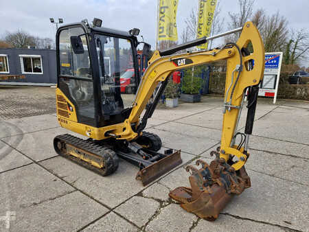 Mini kotrógép 2019 Caterpillar 301.7D with low hours! (2)