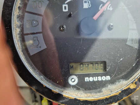 Minibagry 2011 Wacker Neuson 2003RD met nivelleersysteem (11)