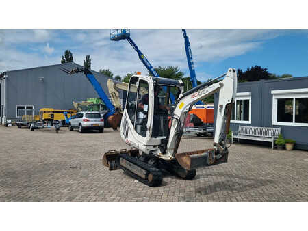 Minibagry 2011 Wacker Neuson 2003RD met nivelleersysteem (14)