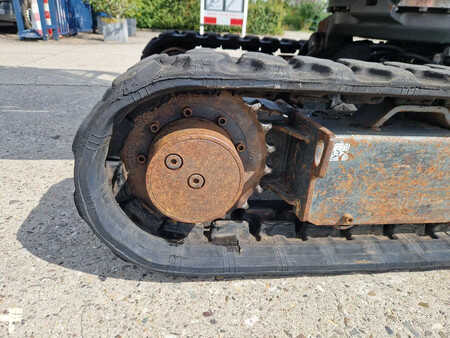 Minibagry 2011 Wacker Neuson 2003RD met nivelleersysteem (15)
