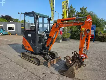 Minikaivinkoneet 2016 Hitachi ZX18-3 CLR, CW05, 4172 uur (2)