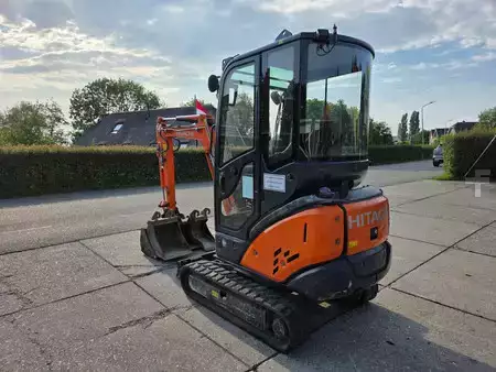 Minikaivinkoneet 2016 Hitachi ZX18-3 CLR, CW05, 4172 uur (3)