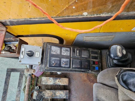 Kettenbagger 0 PM I Woltman 955LC piling machine funderingsmachine (16)