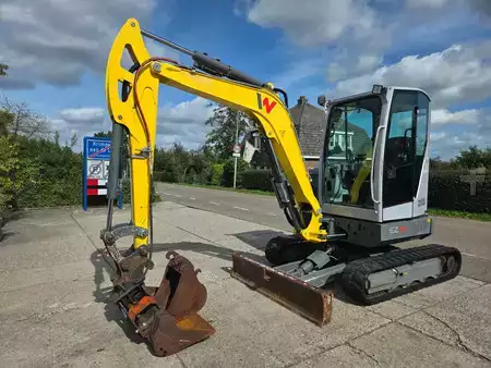 Minibagry 2019 Wacker Neuson EZ36 met kantelbak en dieplepel (1)