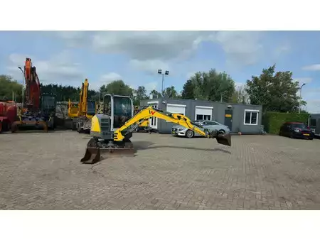 Minibagry 2019 Wacker Neuson EZ36 met kantelbak en dieplepel (18)