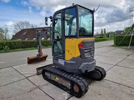 Minikaivinkoneet 2018 Volvo ECR25D met maar 2562 uur (1)