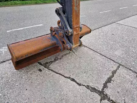 Minikaivinkoneet 2018 Volvo ECR25D met maar 2562 uur (20)