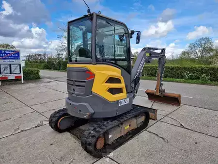 Minikaivinkoneet 2018 Volvo ECR25D met maar 2562 uur (3)