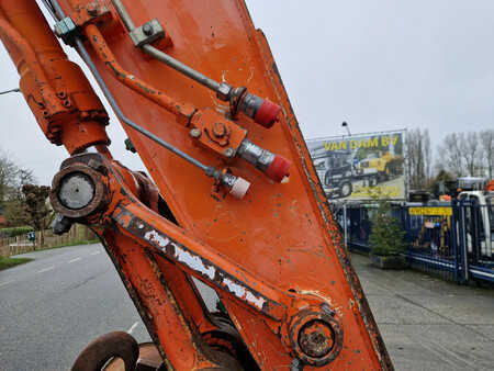 Korečková rýpadla 2009 Hitachi ZX160LC-3 met zeer net rijwerk (14)