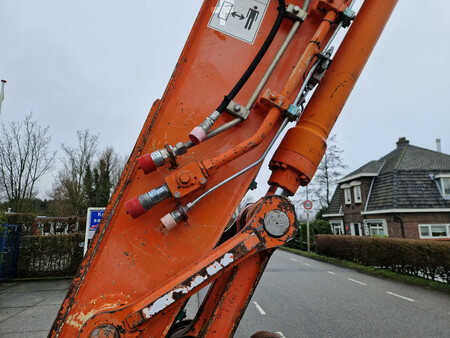 Korečková rýpadla 2009 Hitachi ZX160LC-3 met zeer net rijwerk (15)
