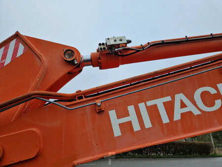 Korečková rýpadla 2009 Hitachi ZX160LC-3 met zeer net rijwerk (22)