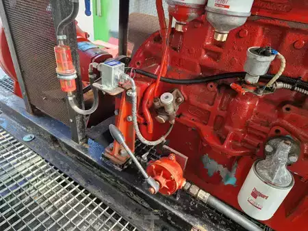Egyéb 0 [div] hogedrukpomp 6-cil. Ford turbomotor (13)