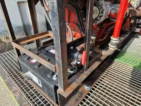 Egyéb 0 [div] hogedrukpomp 6-cil. Ford turbomotor (14)