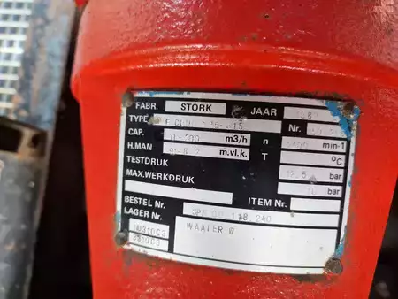 Egyéb 0 [div] hogedrukpomp 6-cil. Ford turbomotor (27)