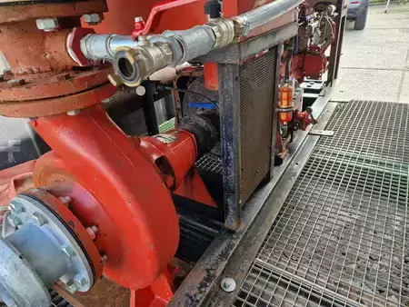 Egyéb 0 [div] hogedrukpomp 6-cil. Ford turbomotor (5)