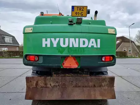 Mobiele graafmachines 2015 Hyundai Robex 160W-9A with 6-cylinder Cummins (26)
