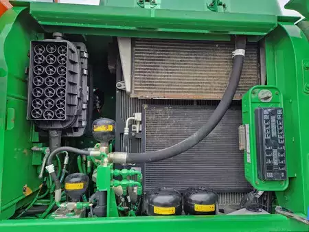 Mobiele graafmachines 2015 Hyundai Robex 160W-9A with 6-cylinder Cummins (27)
