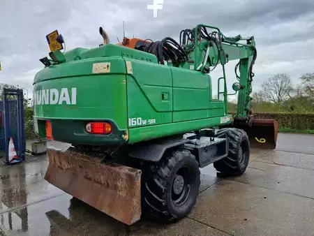 Mobiele graafmachines 2015 Hyundai Robex 160W-9A with 6-cylinder Cummins (4)