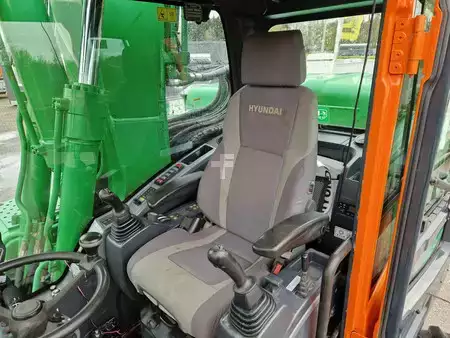 Mobiele graafmachines 2015 Hyundai Robex 160W-9A with 6-cylinder Cummins (8)