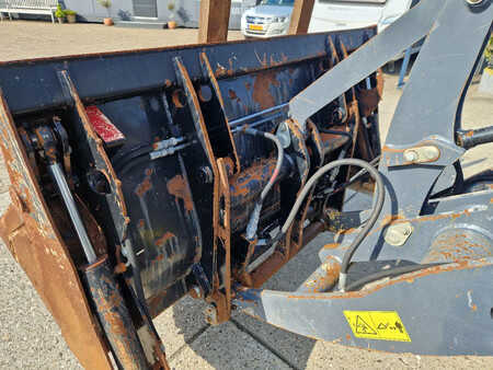 Hjullastare 2017 Yanmar / Terex TL80 in nette staat 2017 (18)