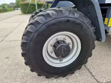 Yanmar / Terex TL80 NL registration very low hours!