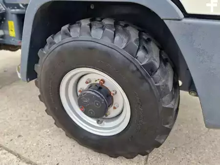 Yanmar / Terex TL80 NL registration very low hours!