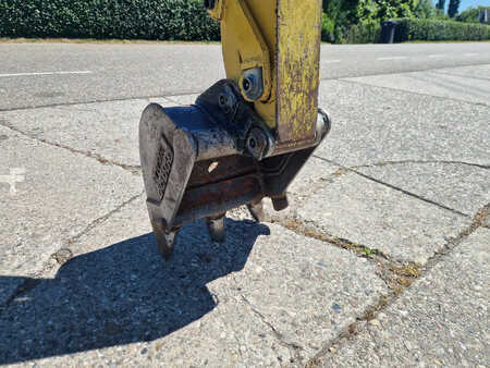 Mini kotrógép 2019 Yanmar SV08-1A gewicht 960kg. (14)