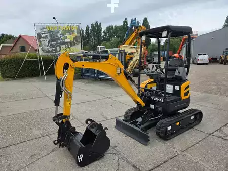 Mini-koparki 2024 Yuchaï U17 DEMOMODEL ALS NIEUW! (1)