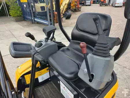 Mini-koparki 2024 Yuchaï U17 DEMOMODEL ALS NIEUW! (9)
