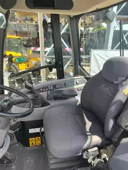 Hjullaster 2023 JCB 409 (5)