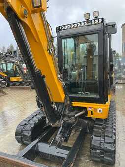 JCB 65R-1