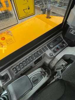 JCB 65R-1