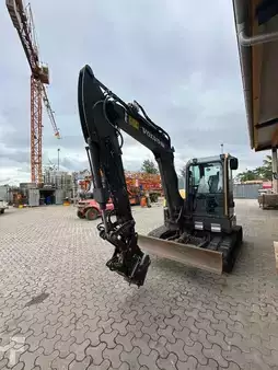 Mini excavators 2018 Volvo ECR58D (1)