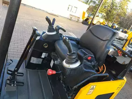 Minibagger 2019 JCB 19 C-1 (4)