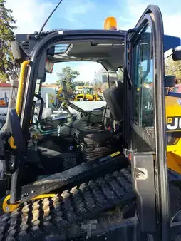 Kompaktní nakladače 2024 JCB 270 T (5)