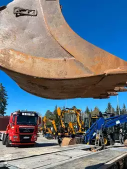 Pelles sur chenilles 2010 Hitachi ZX 180 (9)