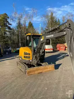 mini escavadeira 2022 Volvo ECR 40 D (5)