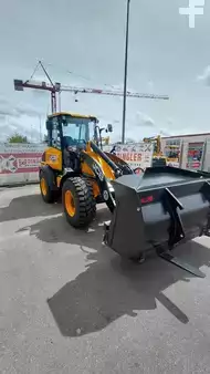Hjullaster 2024 JCB 409 (1)