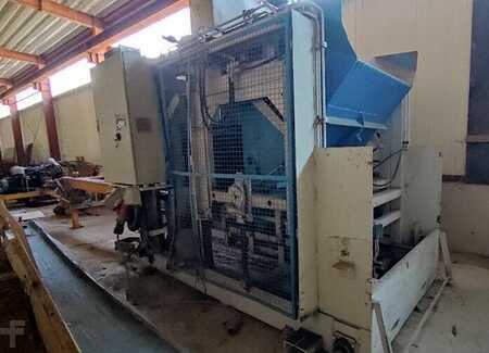 Sonstige 1997 Hess BF 130 S (1)