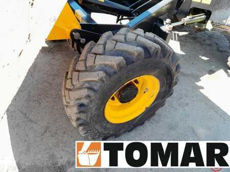 Minidumpere 2016 JCB 3 TFT (11)