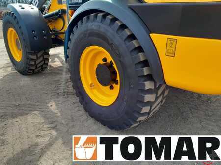 Pyöräkuormaajat 2024 JCB 409 (18)