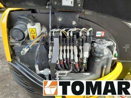 Mini excavators 2017 JCB 8026 CTS (16)