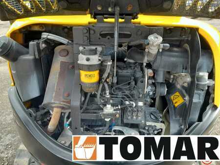 Mini excavators 2017 JCB 8026 CTS (17)