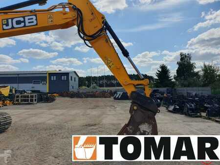 Escavatori cingolati 2020 JCB 220 XL (10)