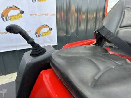 Minidumper 2016 Ausa D100AHA - Déversement en hauteur (10)