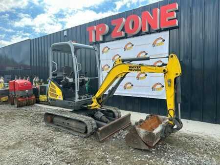 Mini kotrógép 2015 Wacker Neuson ET24 (1)